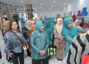 Terkesima dengan Produk UP2K Makassar, Ninuk Triyanti Zudan Borong Produk Hasil Kerajinan