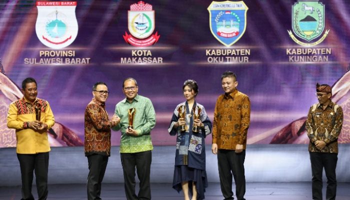 Inovasi Makassar Low Carbon City Antar Danny Pomanto Raih Penghargaan Pemimpin Daerah Award 2024
