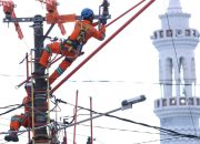 Tingkatkan Kewaspadaan, PLN Imbau Jaga Jarak Aman dari Jaringan Listrik