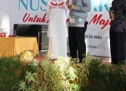Ustad Das’ad Latif Hadiri Takbir Akbar Dai Nusantara, Danny Pomanto Harap Dai Wahdah Islamiyah Ikut Dakwahkan Jagai Anakta ke Nusantara