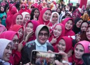 Indira Yusuf Ismail Apresiasi Festival Bakar Ikan Jalan Barukang