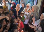 Indira Yusuf Ismail Tinjau Korban Kebakaran di Pemukiman Bara-barayya : Salurkan Bantuan 