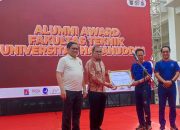 Dies Natalis ke-64 Teknik Unhas, Danny Pomanto Raih Alumni Award 2024