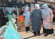 Lomba Jambore HKG PKK Kota Makassar,Indira Yusuf Ismail Beri Penghargaan Pemenang
