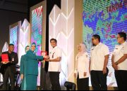 Keseriusan Firman Pagarra Dukung 10 Program Pokok PKK Raih Apresiasi Langsung dari Indira Yusuf Ismail