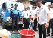 Andi Arwin Azis Komitmen Penuhi Air Bersih Bagi Warga Terdampak Kekeringan, PDAM Siapkan 5 Juta Liter Perhari