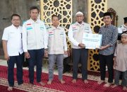 Peringati Maulid Nabi, PLN Bagikan Bantuan Sembako kepada Masyarakat Pra-Sejahtera