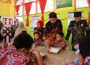 Pjs Wali Kota Arwin Azis Apresiasi Program Hasanuddin Peduli Anak Sekolah di Makassar