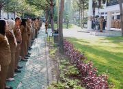 Pjs Wali Kota Makassar Arwin Azis Mengapresiasi OPD Pemkot-Masyarakat Kompak Bersih Lingkungan dan Berolahraga