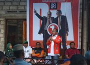 Hujan Deras, Danny Sambangi Kabupaten Bone Warga Teriakkan : Hanya Dia Untuk Bone