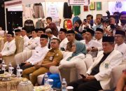 Pj Sekda Makassar Irwan Adnan Dampingi Sekprov Sulsel Jufri Rahman Buka Expo Santri 2024