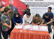 Pj Sekda Irwan Adnan Saksikan Serah Terima PSU Senilai Rp232 Miliar kepada Pemkot Makassar