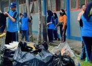 Lurah Parang Tambung Gelar Jumat Bersih Bersama Para Siswa