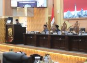 PJ Sekda Kota Makassar Hadiri Rapat Paripurna Tentang Pemandangan Umum Fraksi