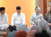 Ketua TP PKK Kota Makassar Bersama Anggota DPRD Hasanuddin Leo Hadiri Peringatan Hari Asyura : Tradisi Massapu-sapu